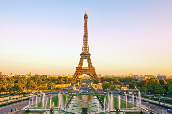 Эйфелева башня, Париж. Автор24 — интернет-биржа студенческих работ