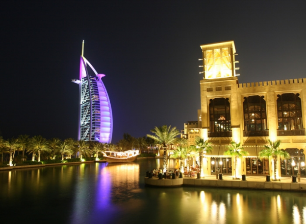 Бурдж Аль Араб, Дубаи. Автор24 — интернет-биржа студенческих работ