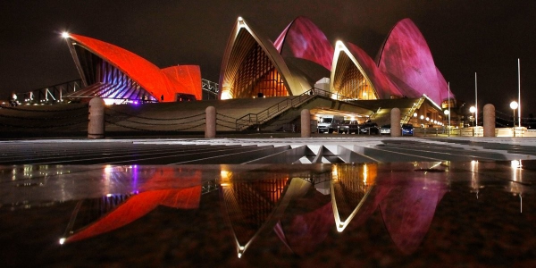 Сиднейский оперный театр по праву считается культовым представителем австралийской архитектуры  2