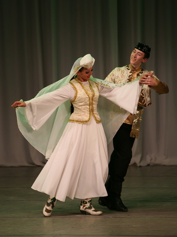 Реферат на тему Татарский танец